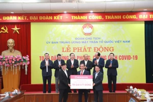 Agribank: 10 tỉ đồng chung tay phòng, chống COVID-19