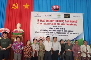 HDBank tặng thêm 600 thẻ BHYT cho bà con Bến Tre