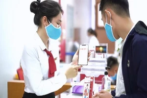 Agribank đồng hành cùng khách hàng trong mùa dịch COVID-19 