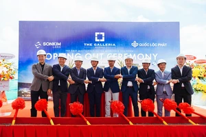 Coteccons cất nóc, khởi công nhiều dự án mới