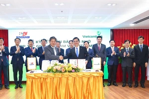 Vietcombank và Kocham ký biên bản ghi nhớ