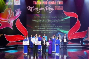 Khẩn trương hỗ trợ miền Trung vượt qua trận lũ lịch sử