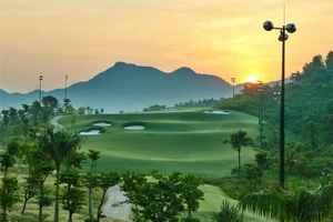 Sân golf Sun Group giành danh hiệu ‘Sân Golf tốt nhất châu Á’ 