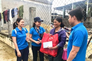 Novaland đến thăm hỏi hàng ngàn hộ dân miền Trung