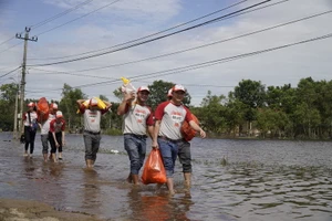 HEINEKEN Việt Nam cùng miền Trung vượt qua khó khăn