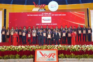 HD SAISON 6 năm liền lọt Top 500 Doanh nghiệp lớn nhất VN