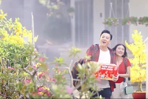 Trà Dr Thanh khiến người xem nôn nao với MV Tết