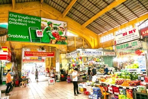 Dịch vụ ‘đi chợ hộ’ - giải pháp tăng doanh thu cho tiểu thương