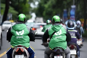 Tài xế công nghệ: ‘Miễn phí cuốc xe mà vui hơn cả nhận tiền’ 