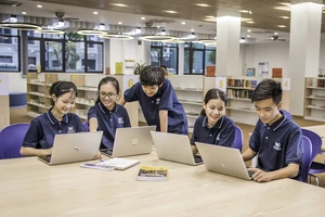 Vinschool 'mở cửa online' cho hàng triệu học sinh mùa dịch COVID-19 