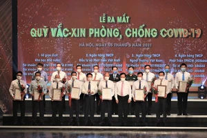 Quỹ vaccine COVID-19: Doanh nghiệp than, điện, xăng dầu góp 1.200 tỉ 