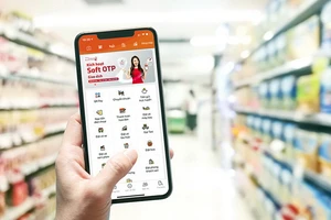 Quà tặng hấp dẫn cùng ứng dụng Agribank E-Mobile Banking