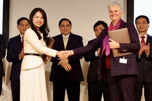 T&T Group và Total hợp tác đầu tư 3 tỉ USD làm năng lượng tái tạo