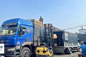 Vận tải Phước Tấn - Gửi hàng Sài Gòn - Hà Nội uy tín