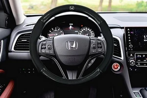 Bọc vô lăng da và những lưu ý quan trọng người chơi xe nên biết