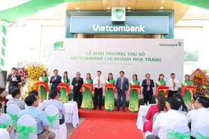 Vietcombank Nha Trang khánh thành trụ sở hoạt động mới 