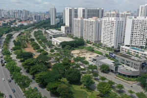 Siết tín dụng địa ốc, cơ hội nào vực dậy thị trường địa ốc nửa cuối năm?