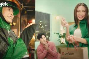 Billboard đầu tiên tại Việt Nam phát tiếng rao gây bão mạng