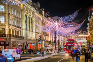 Paradise Walk: Thiên đường không ngủ thắp sáng điểm đến phồn hoa