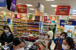 Mua 10 gói mì với giá chỉ 5.000 đồng tại Co.opmart và Co.opXtra