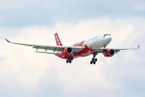 Bay quốc tế không lo về giá với khuyến mãi thứ Hai hàng tuần, Vietjet thôi!