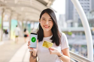 Thanh toán gì cũng nhanh với siêu thẻ 4 trong 1 