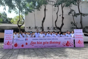 Ngành điện miền Nam triển khai chương trình tri ân khách hàng sử dụng điện 2022