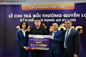 LienVietPostBank chi trả 2,4 tỷ đồng cho khách hàng vay vốn và tham gia Bảo hiểm Tín dụng An khang