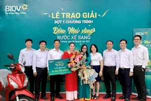 BIDV trao giải thưởng ô tô Honda City cho khách hàng