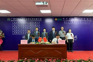 OCB ký kết hợp tác thanh toán biên mậu với đối tác Trung Quốc 