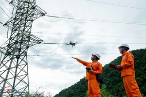 Ứng dụng flycam trong công tác kiểm tra thiết bị tại Công ty Thủy điện Bản Vẽ