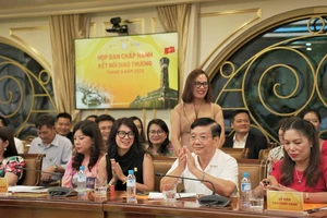 SHB tăng cường các giải pháp tài chính và phi tài chính chính cho SME