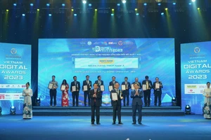 ONEBANK by Nam A Bank nhận giải thưởng ‘Chuyển đổi số Việt Nam 2023’