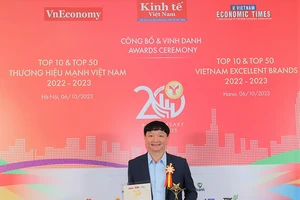 Vietbank nhận giải thưởng ‘Thương hiệu mạnh - Phát triển bền vững 2023’