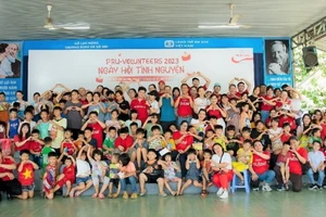 Prudential sơn sửa trường mẫu giáo SOS trong ‘Ngày hội tình nguyện’