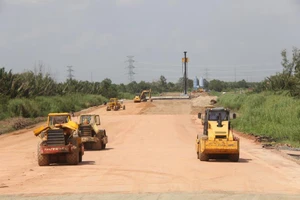 Liên danh tư vấn cao tốc Bến Lức - Long Thành lại bị nhắc nhở 