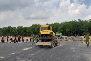 Chuyển vụ nhân viên Alibaba đập xe cưỡng chế lên công an tỉnh