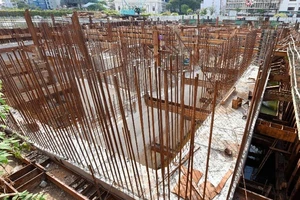 Dự án chống ngập 10.000 tỉ vẫn vướng mặt bằng 