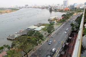 Chỉnh trang công viên bến Bạch Đằng theo phương án chuỗi sen