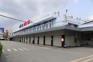 32 tỉnh thành tạm dừng vận tải đường bộ đi, đến TP.HCM