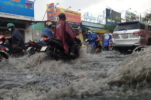 Dự án chống ngập 10.000 tỉ khả năng đến tháng 11-2023 mới xong