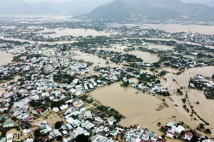 TP.Nha Trang ngập nặng sau mưa. ảnh: Mã Phong