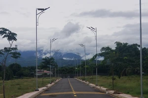 Phân lô bán nền tại huyện Cam Lâm. ảnh: Công Nguyên