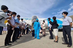 Khách quốc tế Khánh Hòa. Ảnh: Công Nguyên