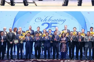 Doanh nghiệp nước ngoài tại Việt Nam kêu khó về giấy phép lao động