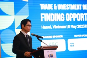 Doanh nghiệp Hàn Quốc kêu gặp khó về thủ tục, giấy phép con