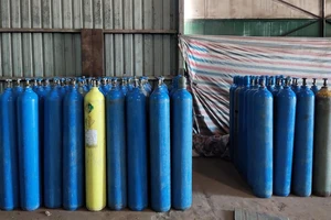 Bộ Y tế đề nghị kiểm soát triệt để nguy cơ lạm dụng, sử dụng sai mục đích khí N2O