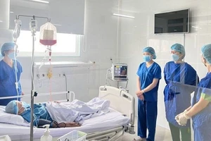 Từ 15-8, giá khám bệnh theo yêu cầu tối đa 500.000 đồng/lượt