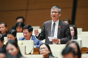 Người chuyển đổi giới tính đang gặp khó về nhân thân và tài sản