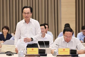 Bộ GD&ĐT cho rằng đưa dạy thêm, học thêm vào ngành kinh doanh có điều kiện là cần thiết